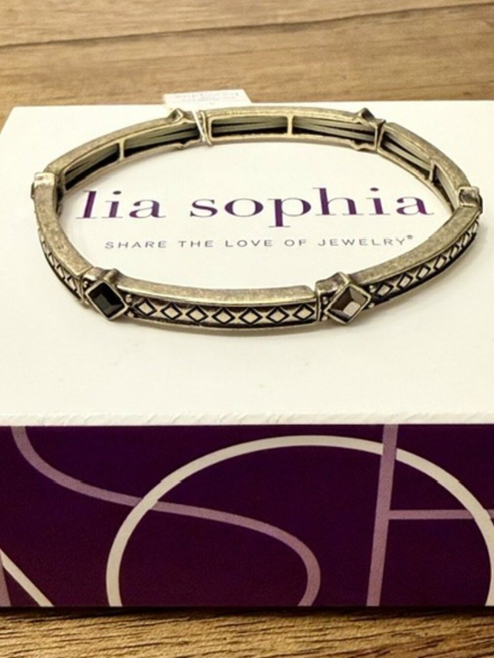 Lia Sophia "BANDIT" Stretch Bracelet